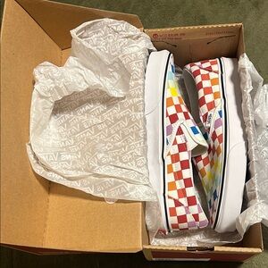 NWT Vans Rainbow Checkered Classic Slip-On Women’s size 8